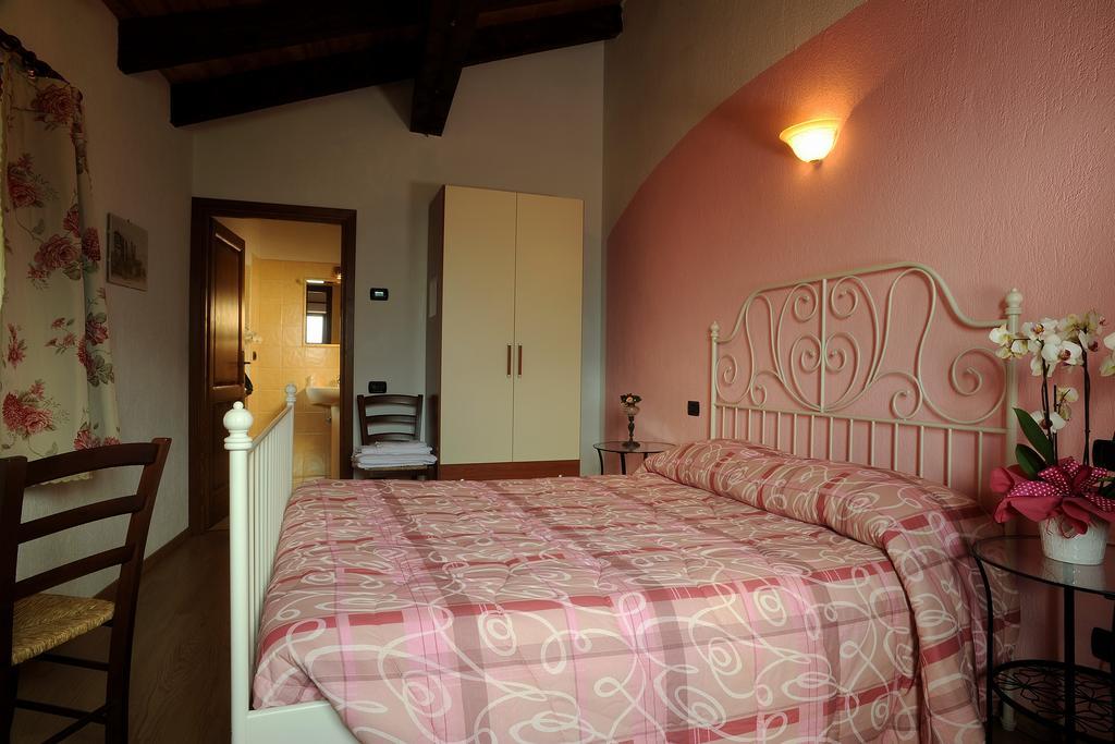 Maison Lombard Hotel Verrayes Ruang foto